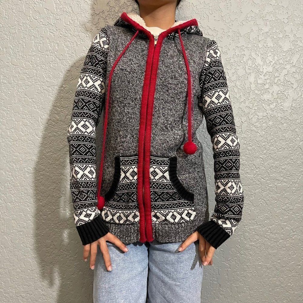 Between Me and You Winter Zip Up Hoodie - Picture 4 of 12